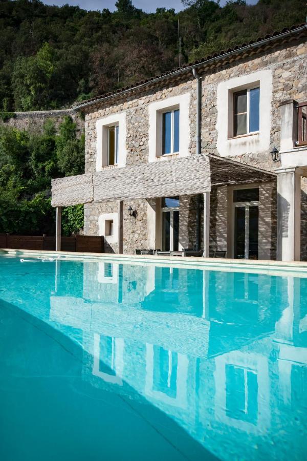 La Papeterie De Corbes Bed & Breakfast Bagian luar foto