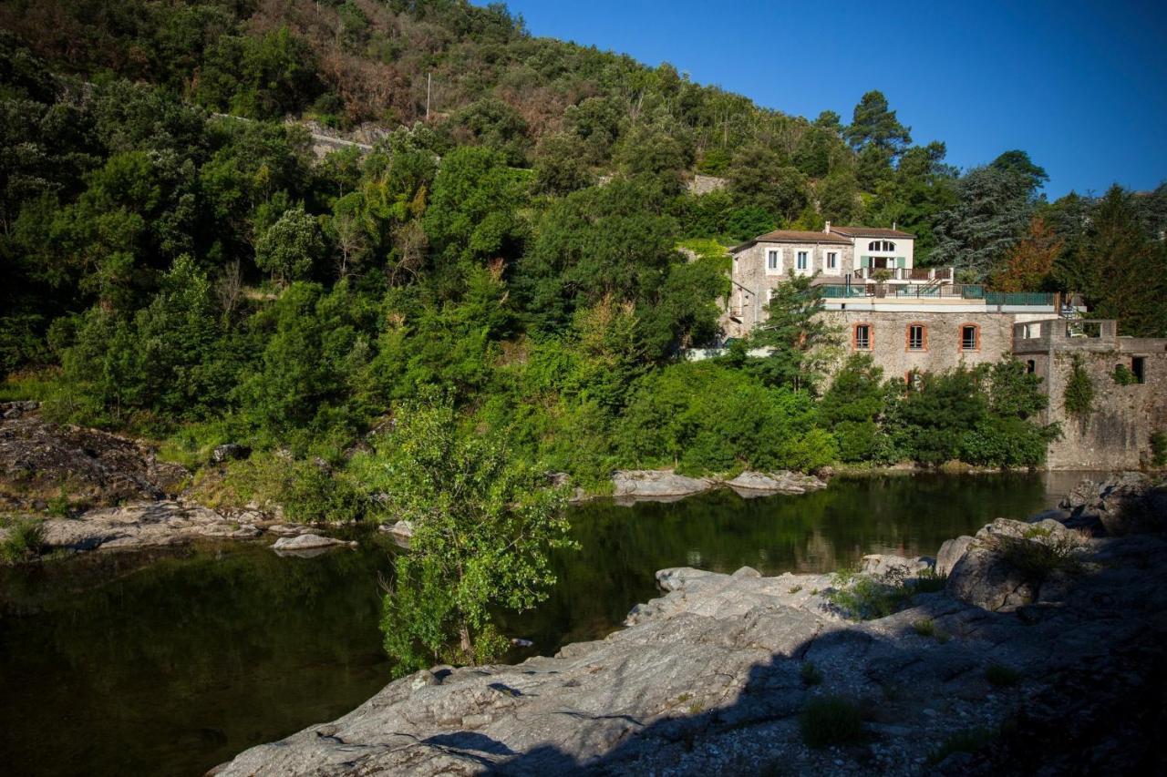 La Papeterie De Corbes Bed & Breakfast Bagian luar foto